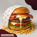 X-Egg-bacon
🍔
|Bife, presunto, mussarela, alface, tomate,, ovo e bacon, milho e batata palha|